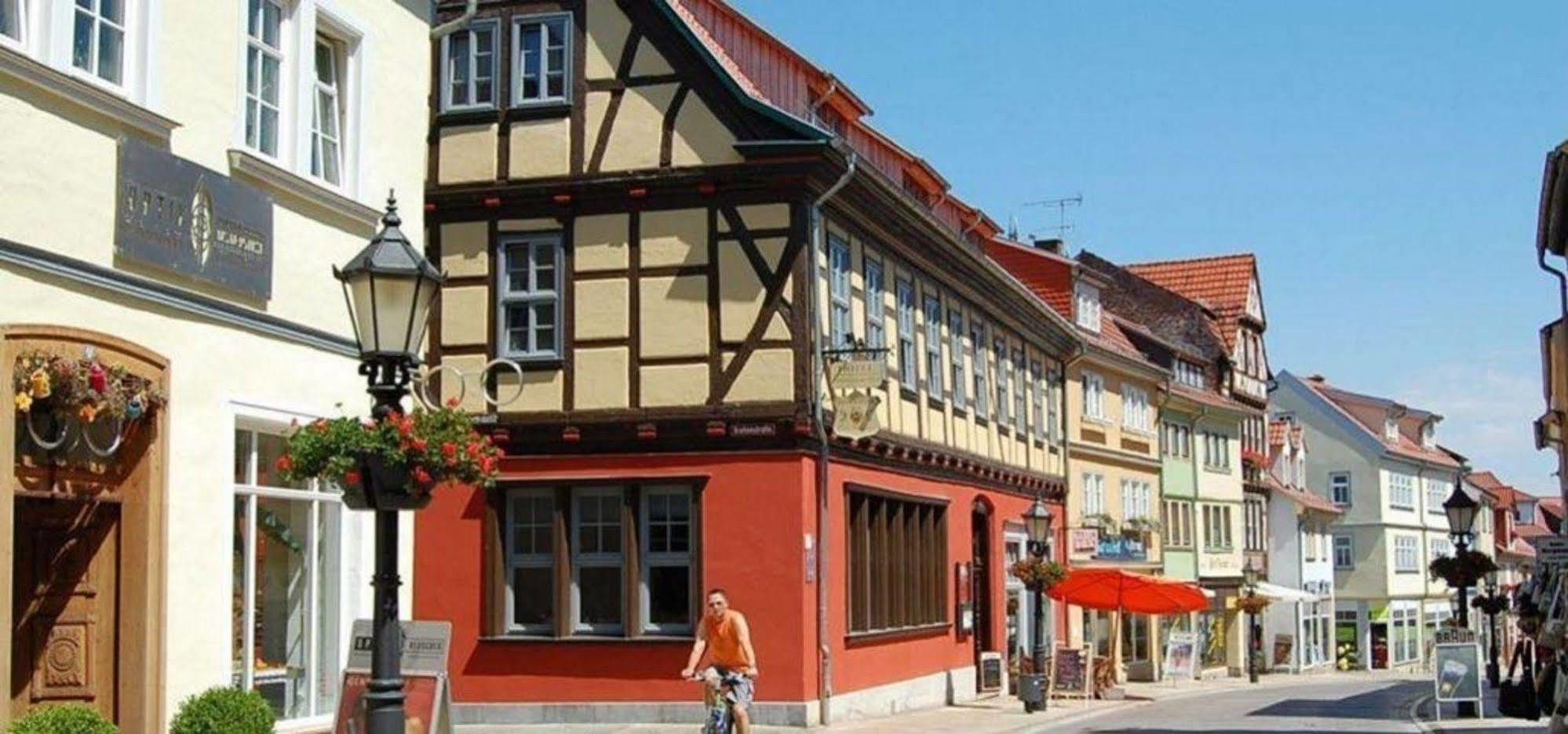 Muehlhaeuser Hof Und Stadtmauer Mühlhausen Dış mekan fotoğraf